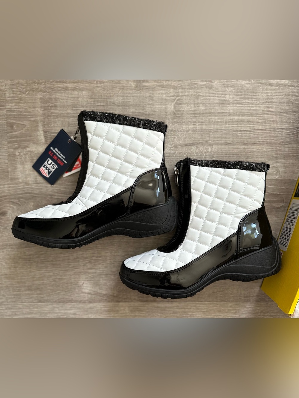 NEW! Womens Boots